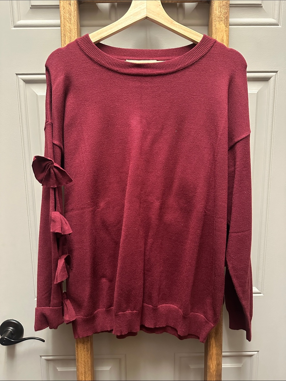 Vine & Love Burgundy Bow-Accent Sweater